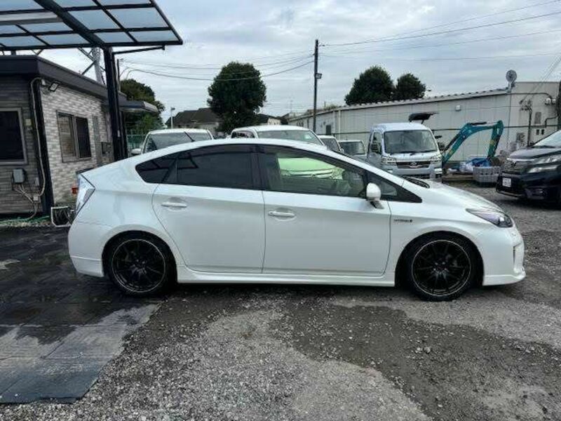 PRIUS