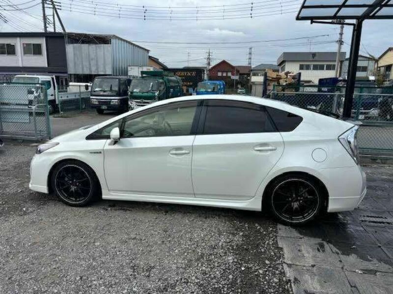 PRIUS