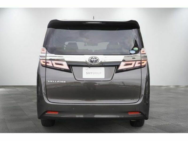 VELLFIRE-2