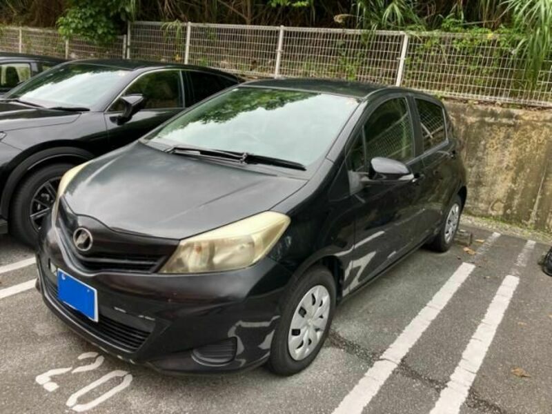 TOYOTA VITZ