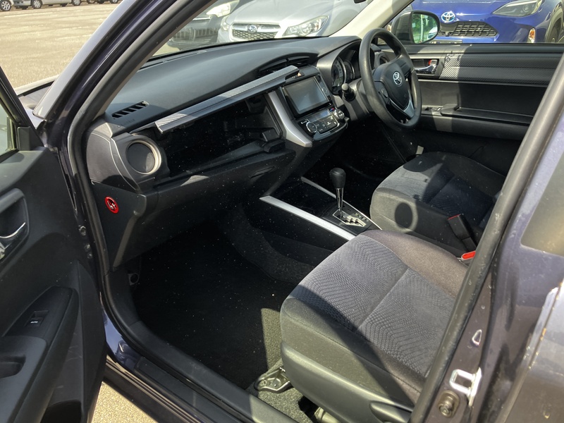 COROLLA FIELDER