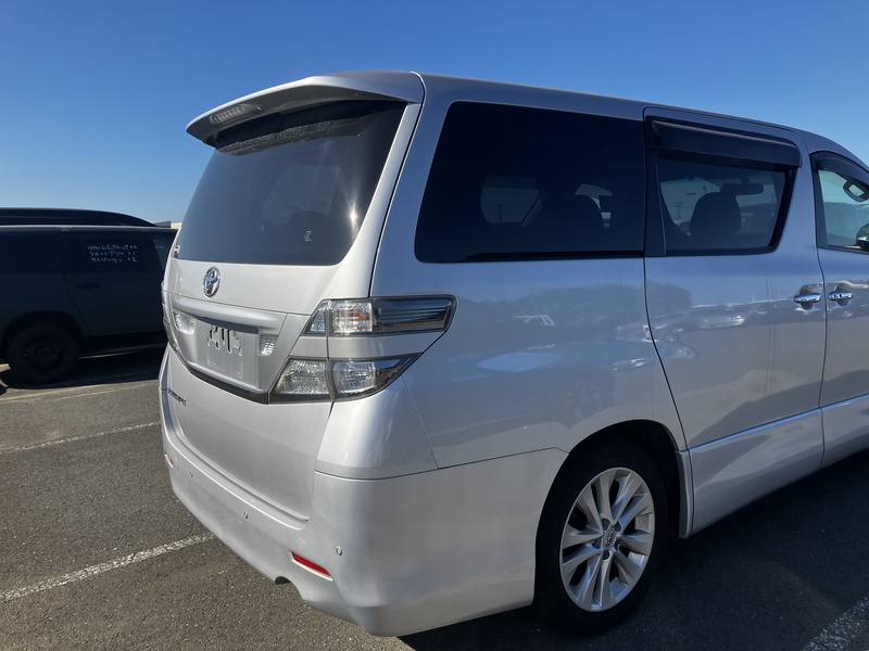 VELLFIRE