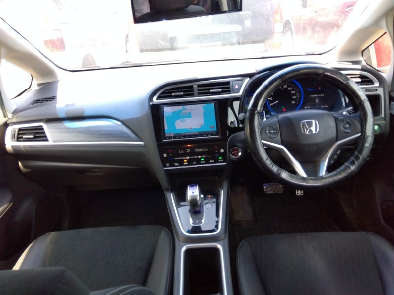 SHUTTLE
