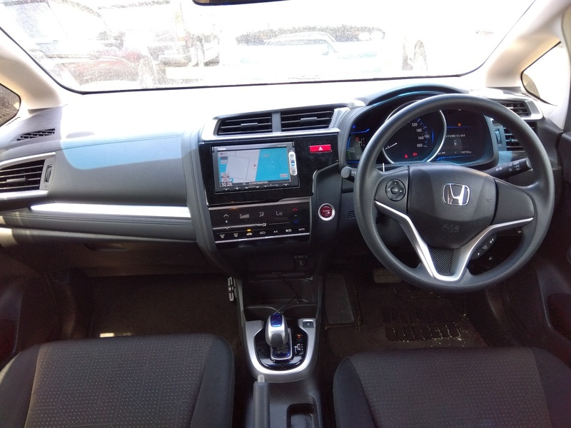 FIT HYBRID