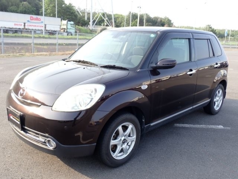 MAZDA VERISA