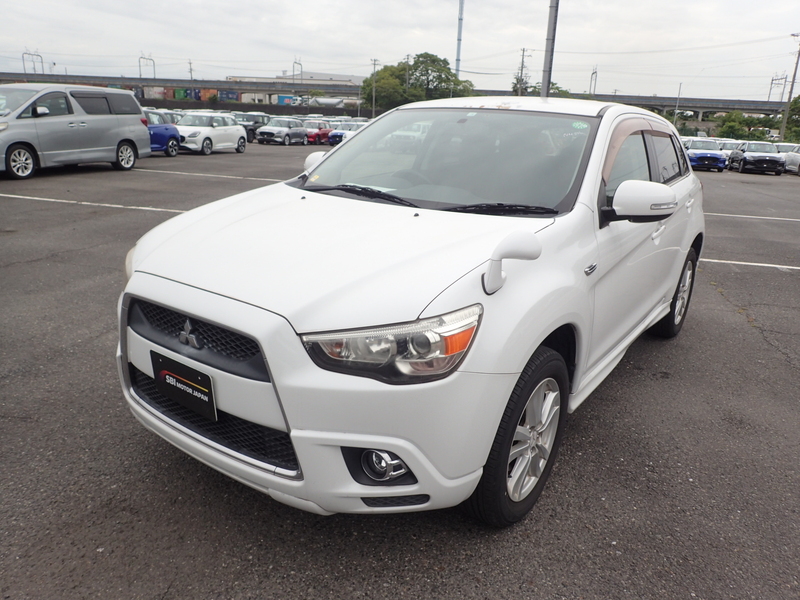 MITSUBISHI RVR