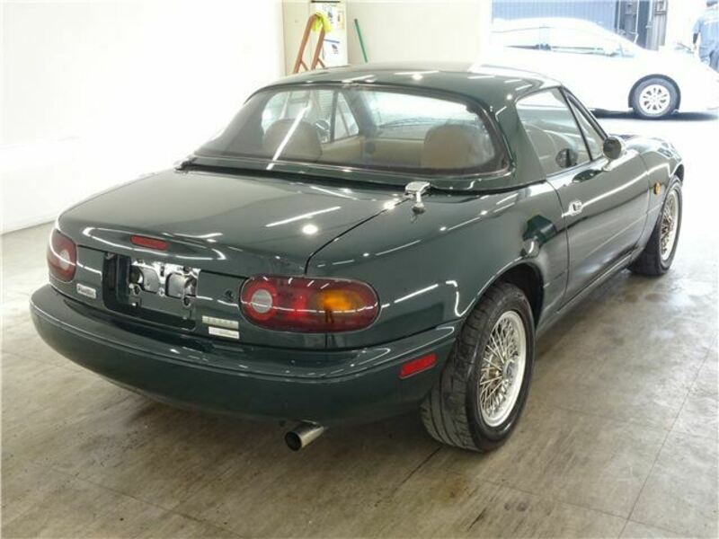 EUNOS ROADSTER