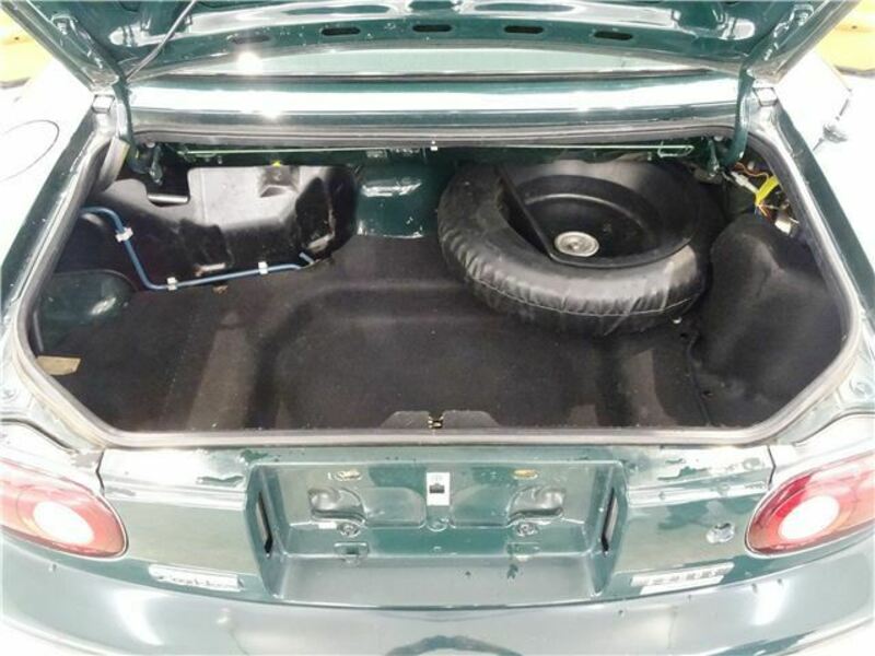 EUNOS ROADSTER