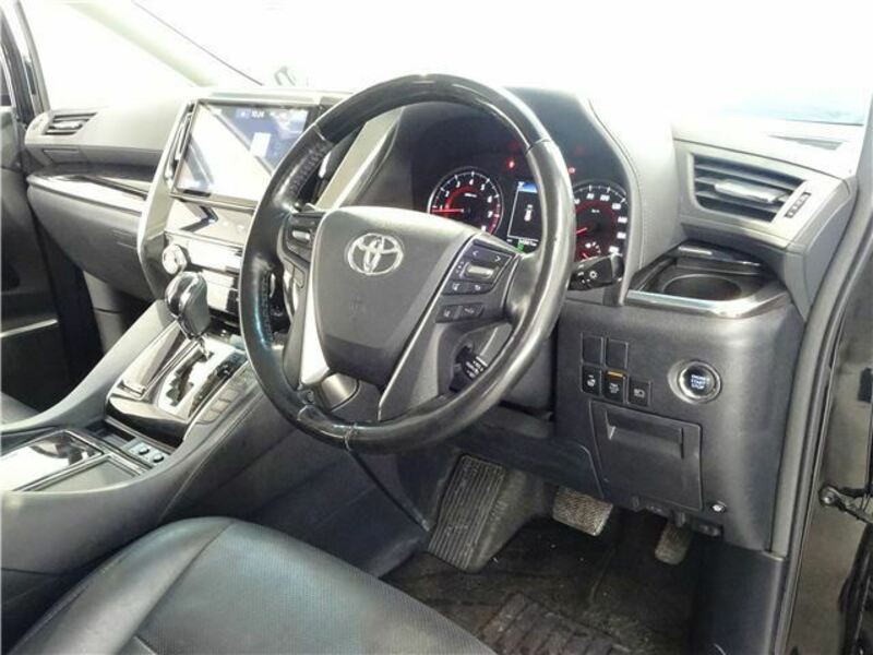 VELLFIRE-15