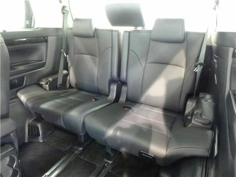 VELLFIRE-23
