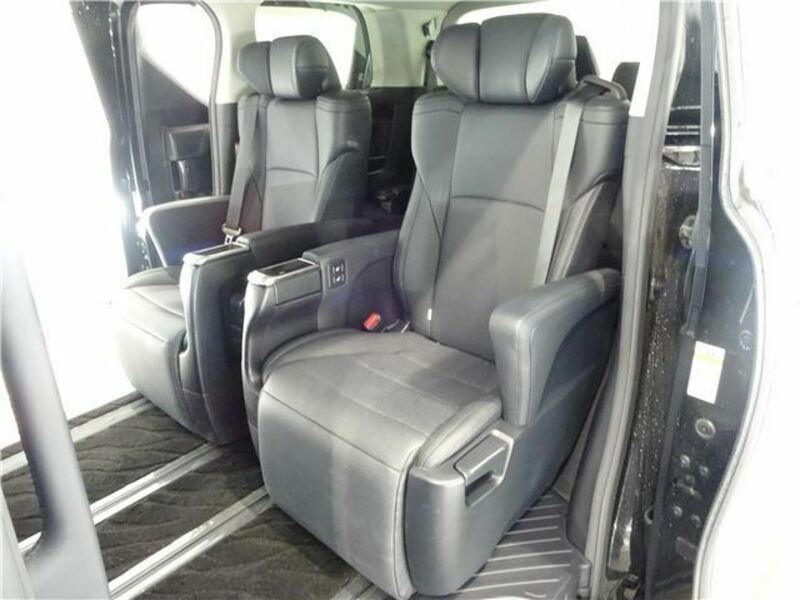 VELLFIRE-24