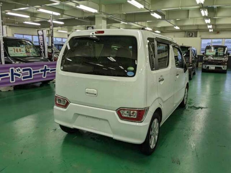 WAGON R-7