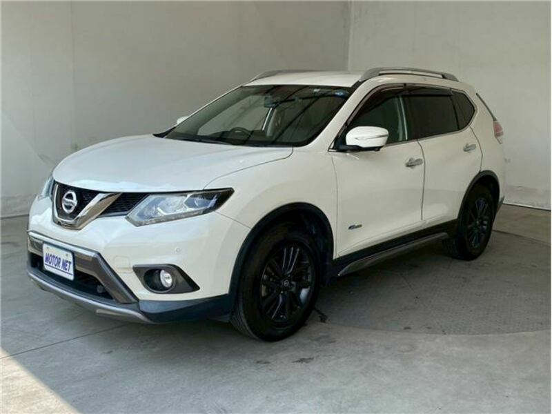 NISSAN　X-TRAIL