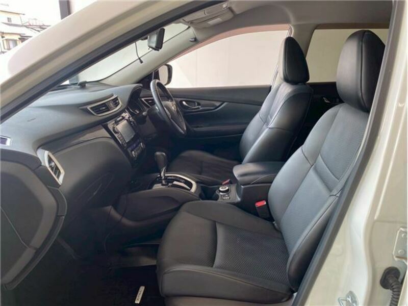 X-TRAIL-6