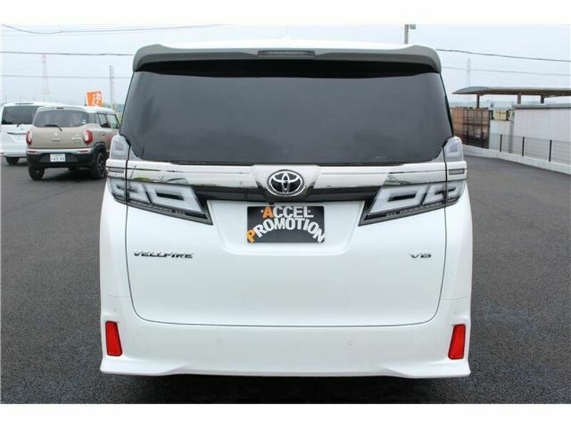 VELLFIRE-1