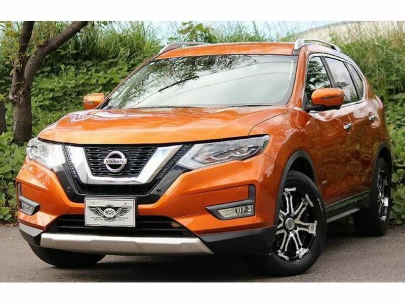 X-TRAIL