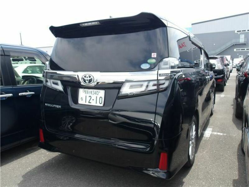 VELLFIRE-1