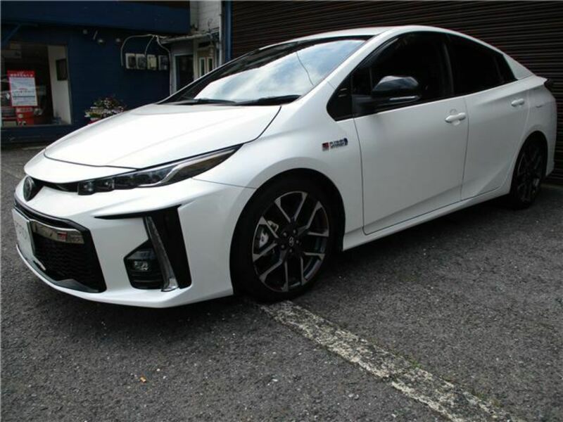 PRIUS PHV