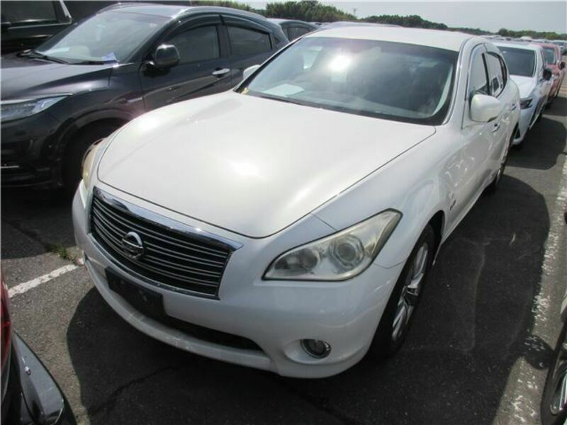 NISSAN FUGA HYBRID