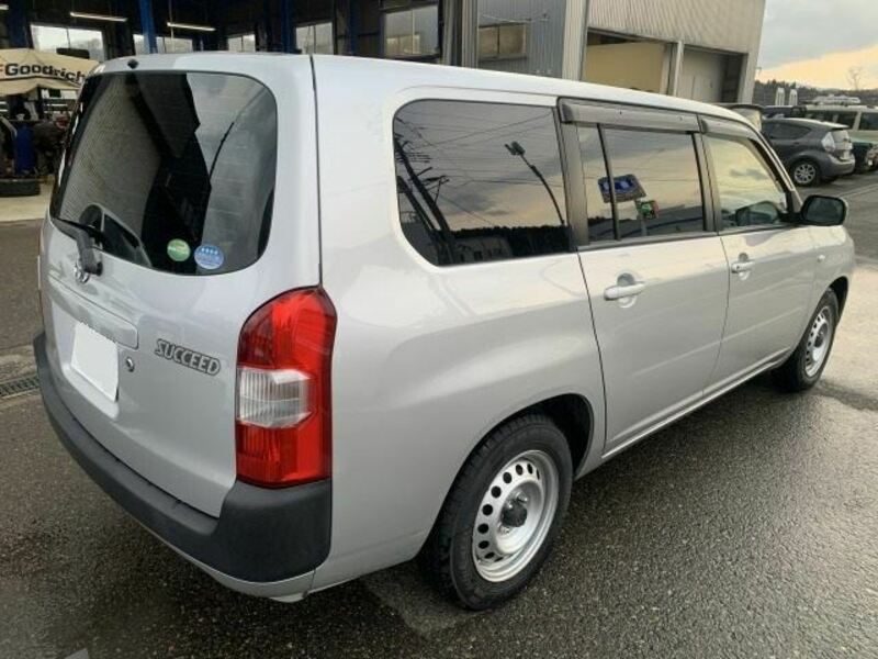 SUCCEED VAN-9