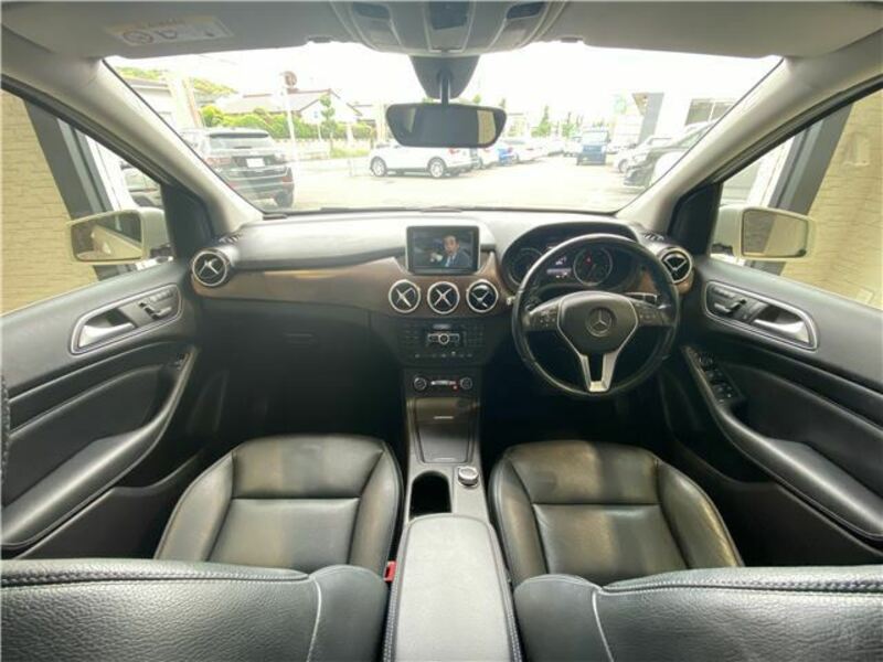 B-CLASS