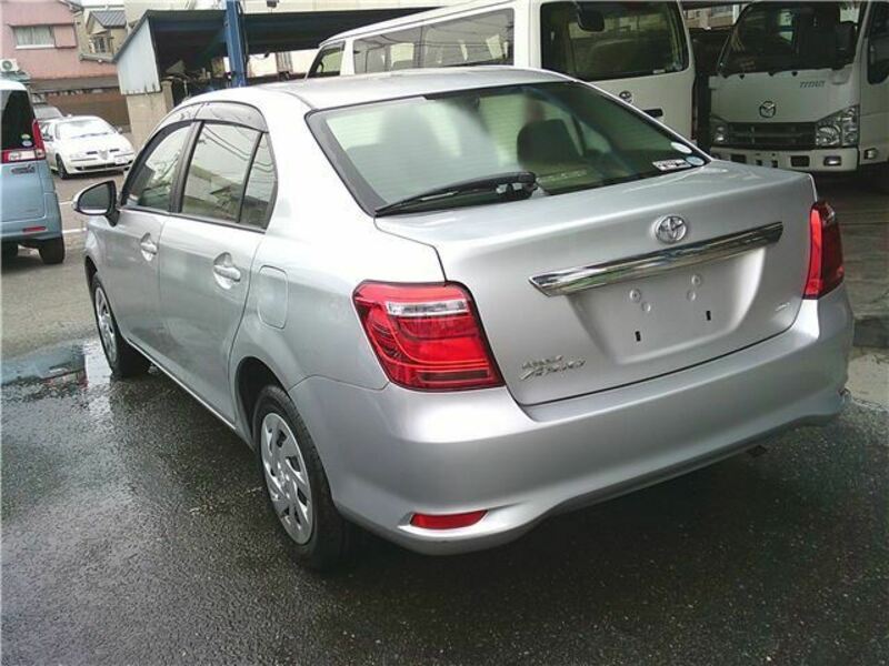 COROLLA AXIO