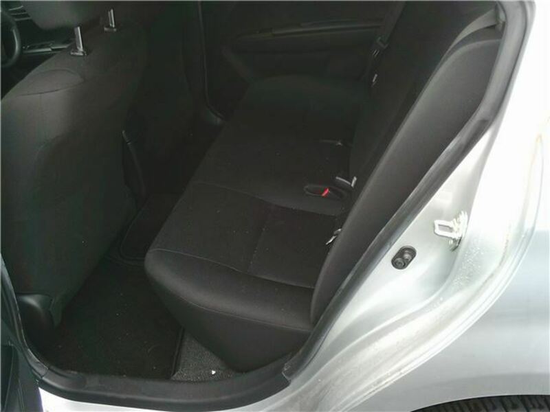 COROLLA AXIO