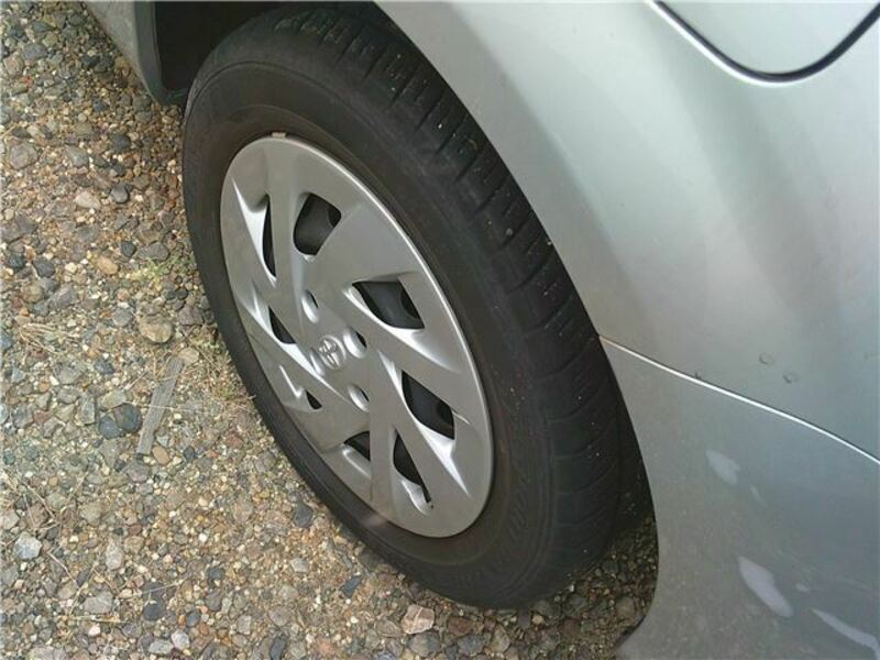COROLLA AXIO