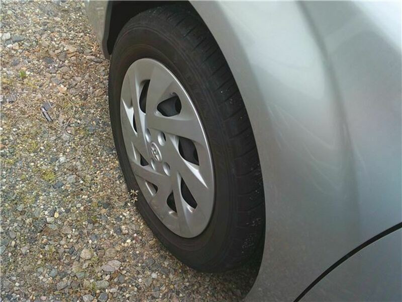 COROLLA AXIO