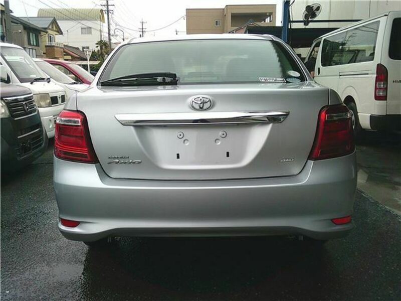 COROLLA AXIO