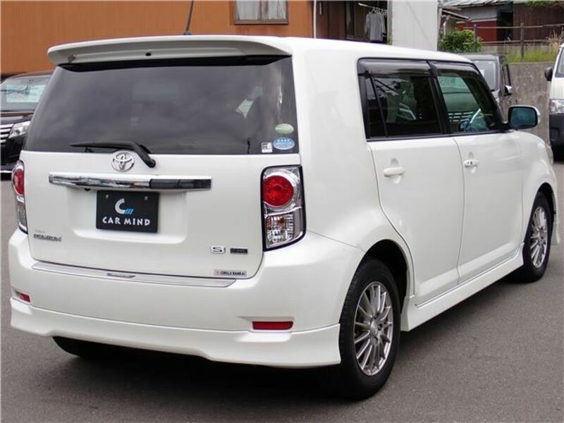 COROLLA RUMION