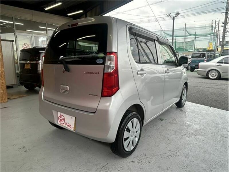 WAGON R