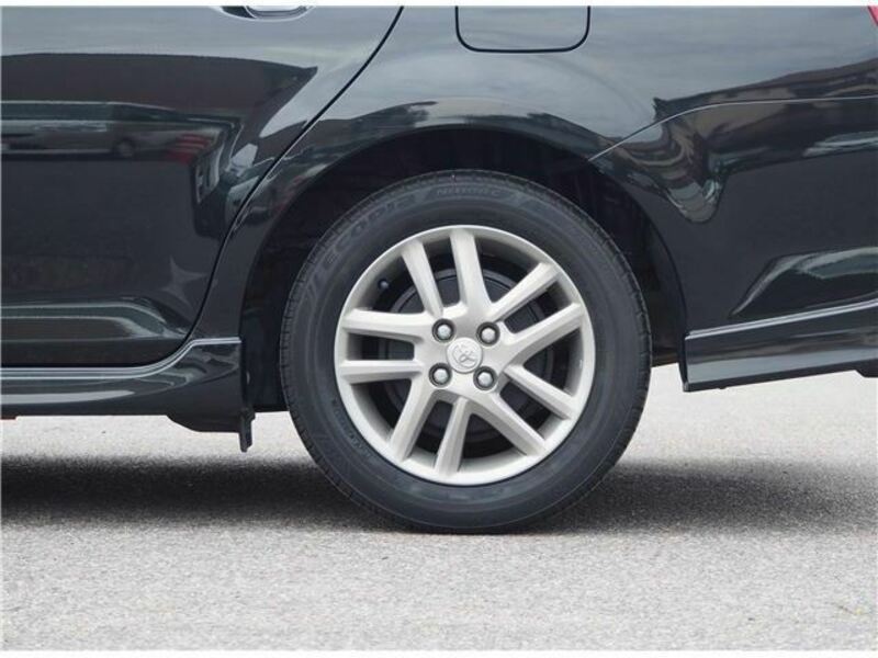 COROLLA FIELDER