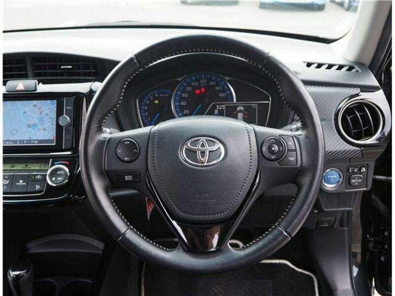 COROLLA FIELDER