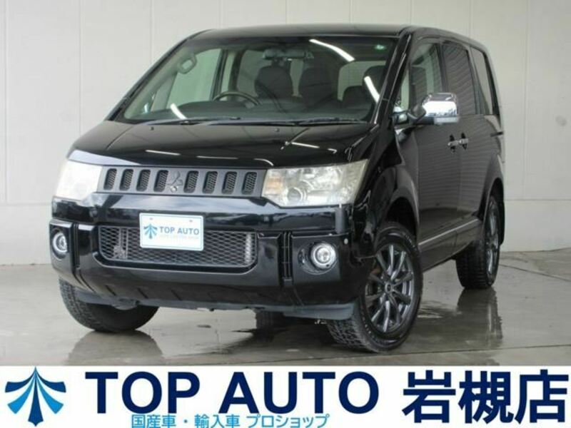 MITSUBISHI DELICA D5