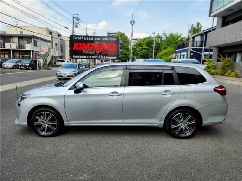 COROLLA FIELDER