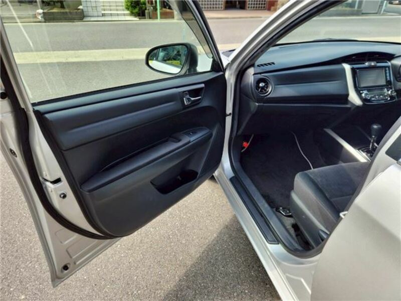 COROLLA FIELDER
