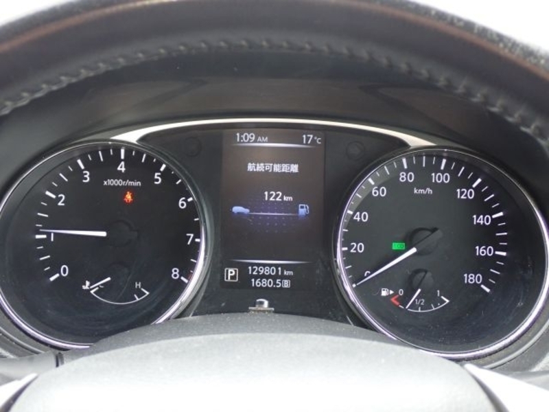 X-TRAIL