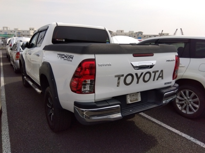 HILUX