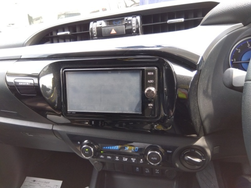 HILUX