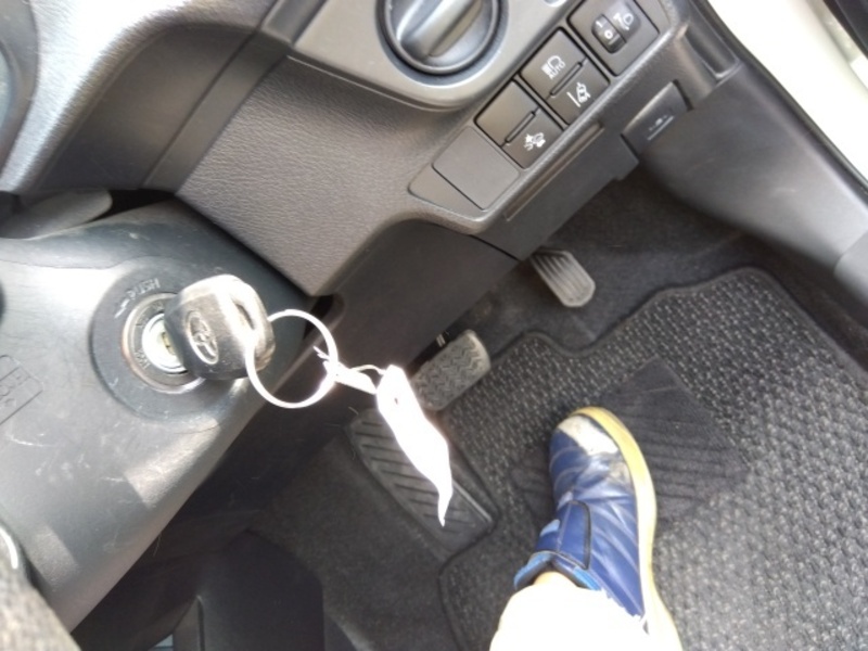 COROLLA AXIO