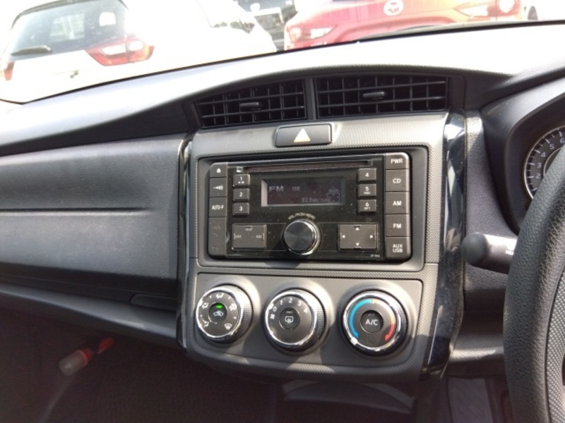 COROLLA AXIO