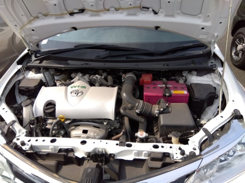 COROLLA AXIO