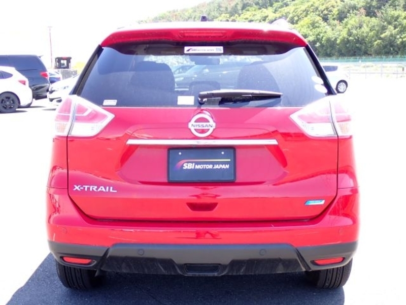 X-TRAIL