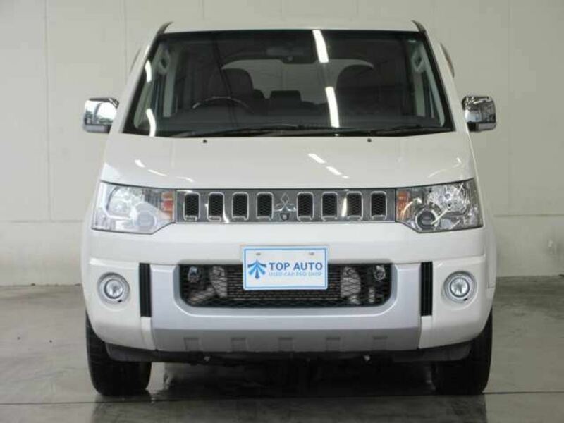 DELICA D5