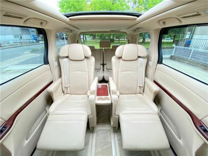ALPHARD-7