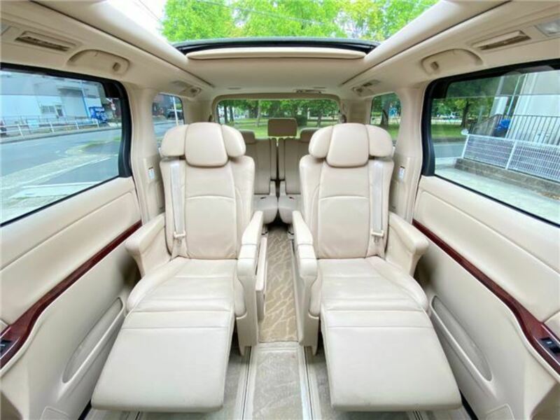 ALPHARD-22