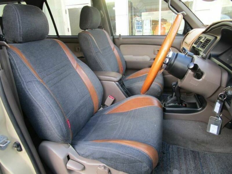 HILUX SURF