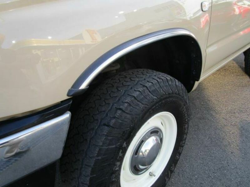 HILUX SURF