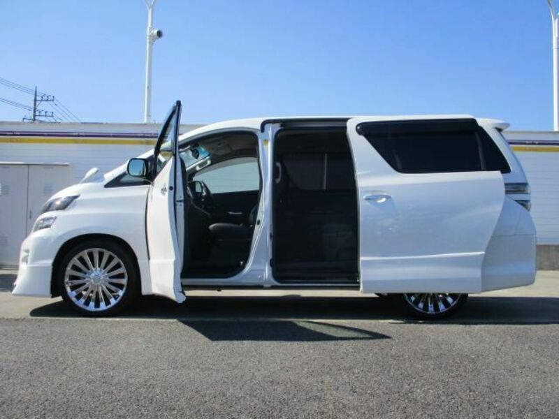 VELLFIRE